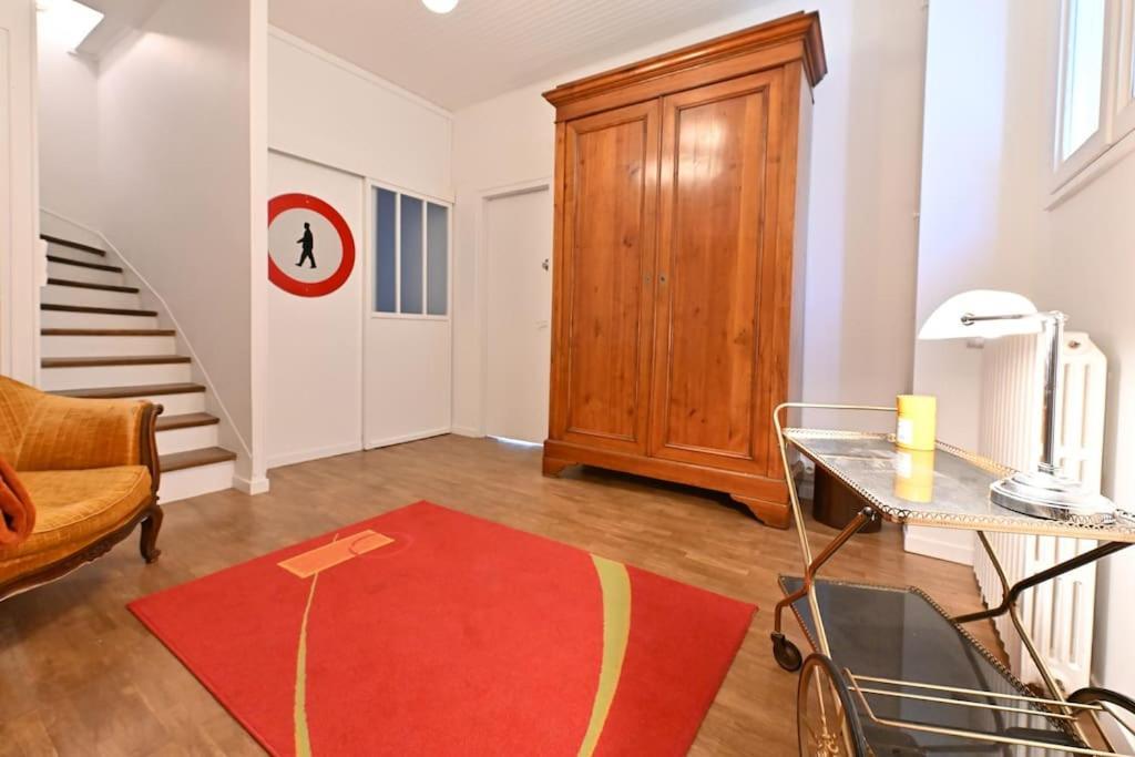 סנס Fabuleuse Maison Entiere Centre Ville מראה חיצוני תמונה